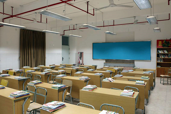 智能照明能夠解決教室長(zhǎng)明燈的哪些問(wèn)題？(圖1)